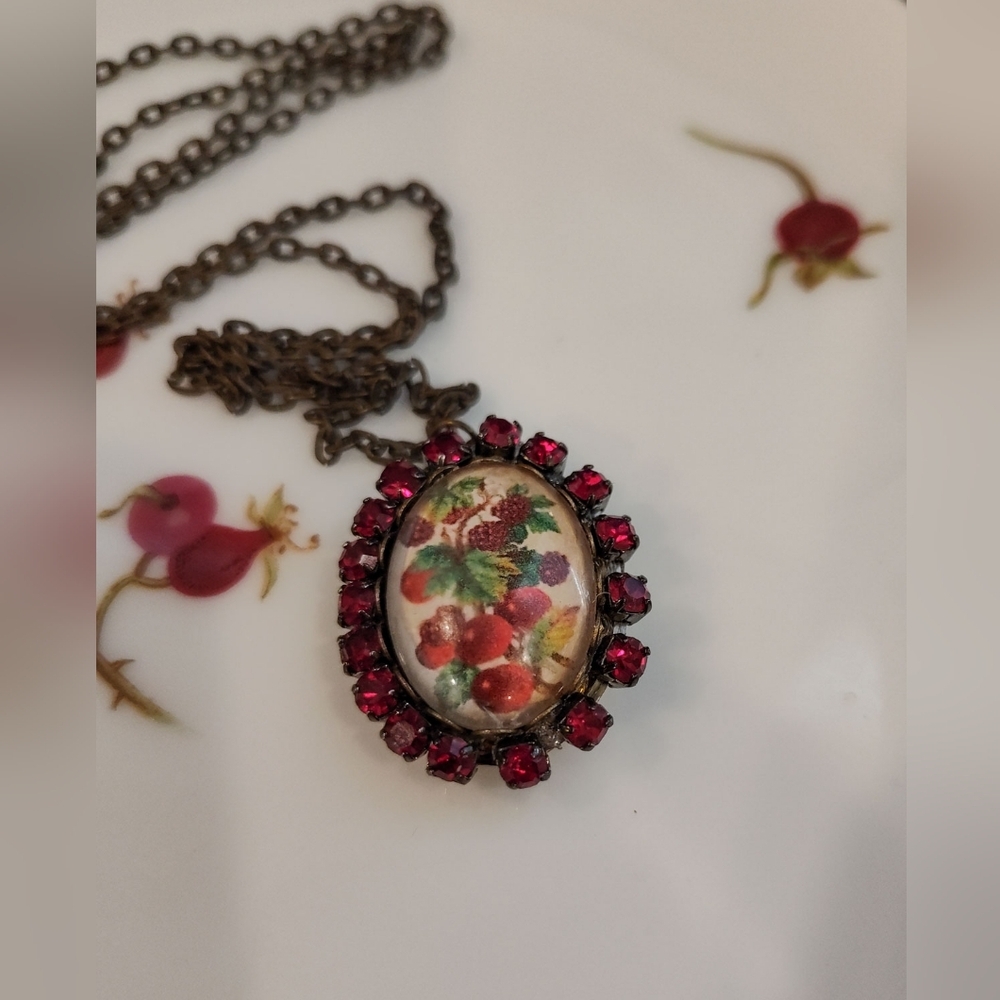 Vintage Look Berry Image Garden Girl Cottage Core, Locket Brass Chain - Picture 2 of 4